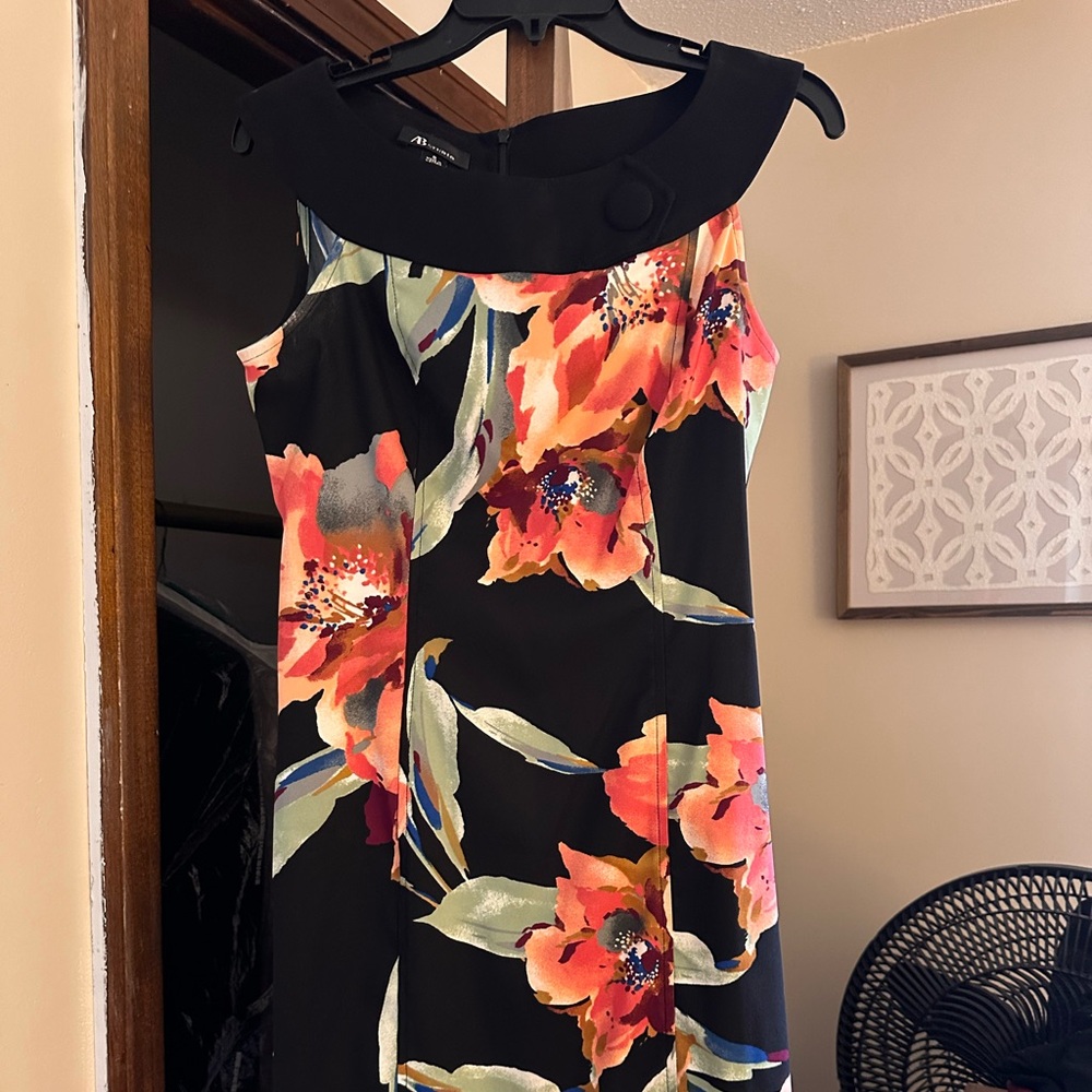 AB Studio Black/Floral dress size 8